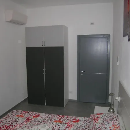 Pensjonat Lamarmora9 *